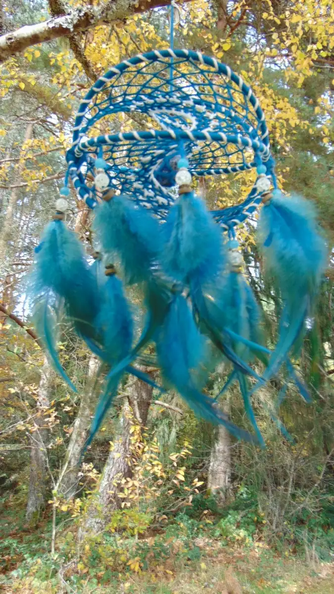 Attrape-rêves 3D bleu & blanc – Sodalite, Amazonite & Cristal de Roche