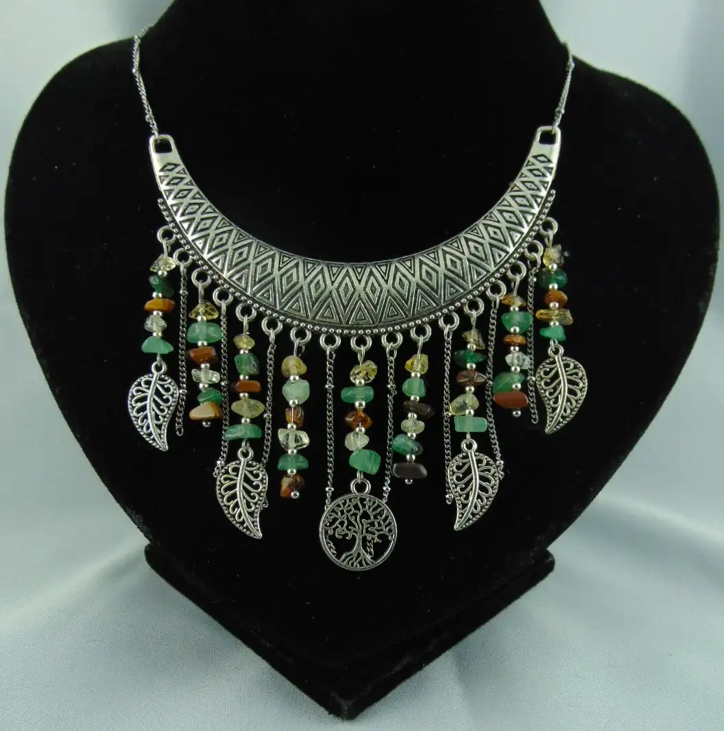 Collier imposant Arbre de vie