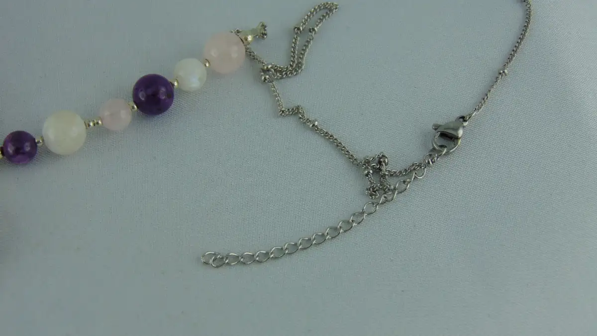 Collection de Colliers Triquetra