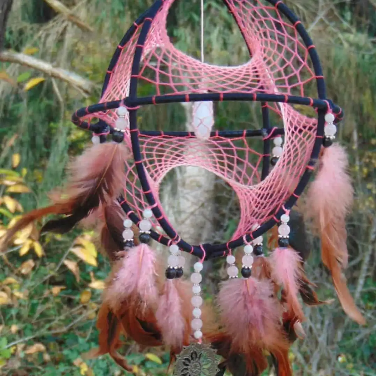 Grand Attrape-rêves 3D rose & noir - Sélénite, Pierre de lune & Quartz