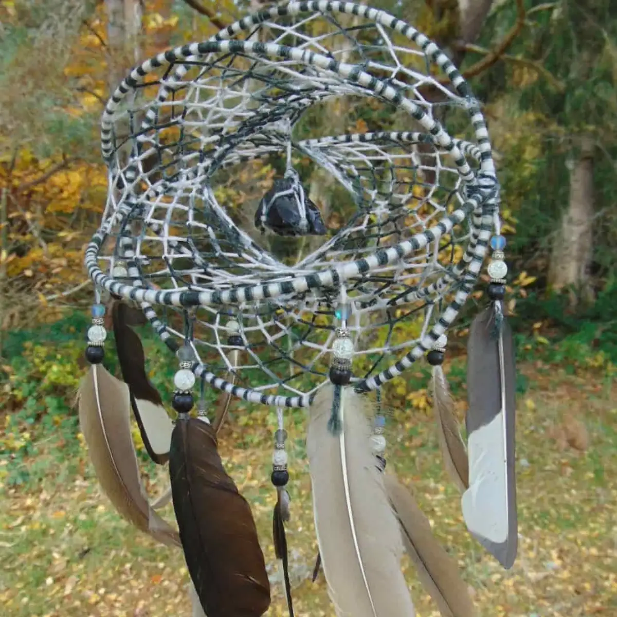 grand attrape-rêves 3D Onyx, noir blanc gris