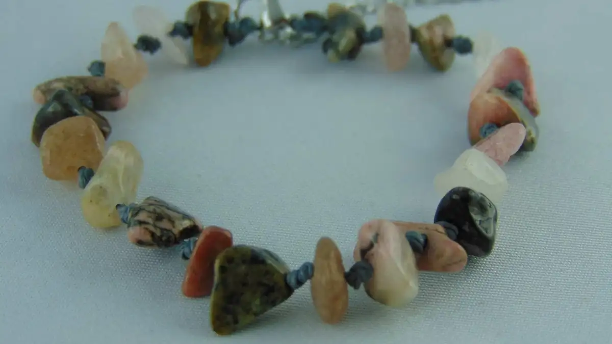 Bracelets ajustables en pierres naturelle et chaines en acier inoxydable